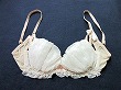 ブルセラ通販:使用済下着−女子高生のブラジャー